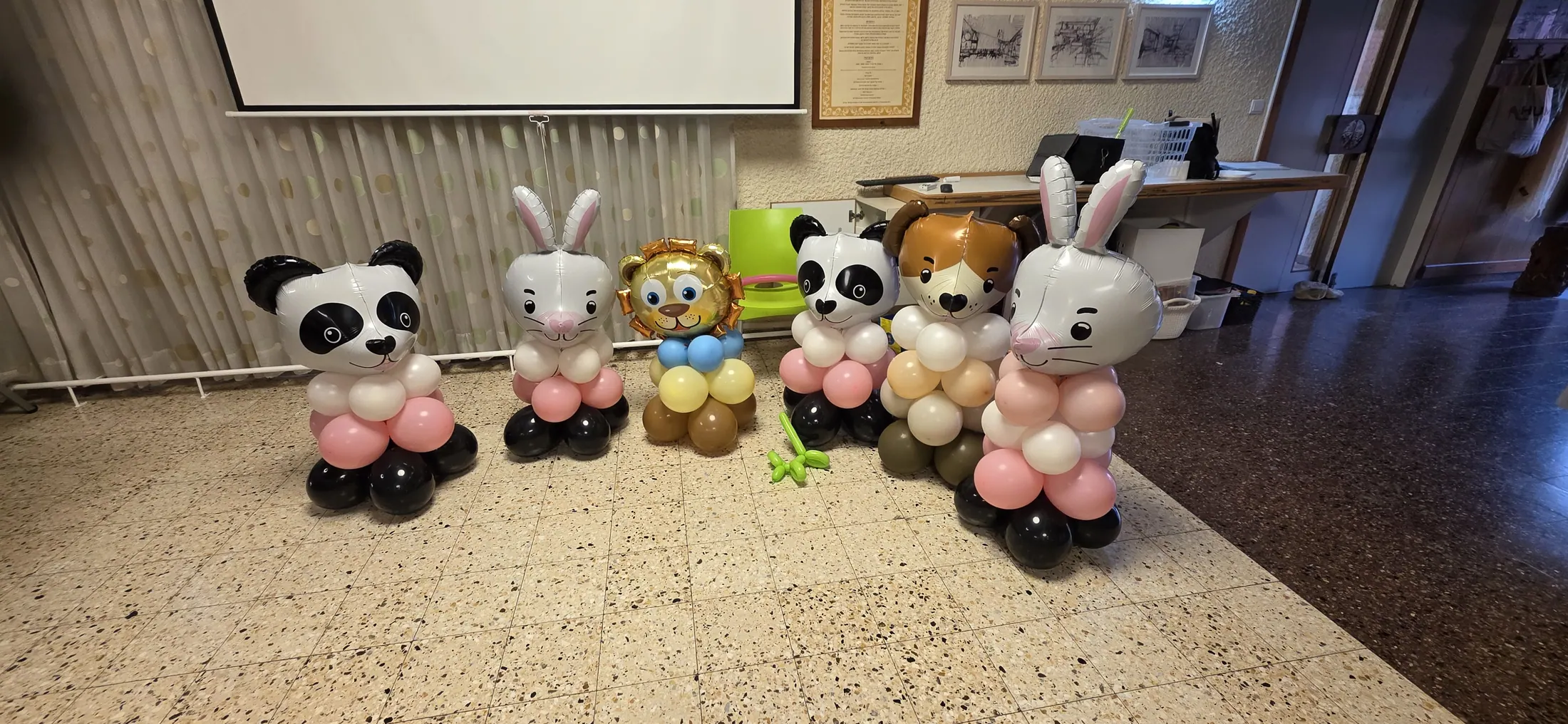 סדנאות וקורסים לעיצוב בלונים